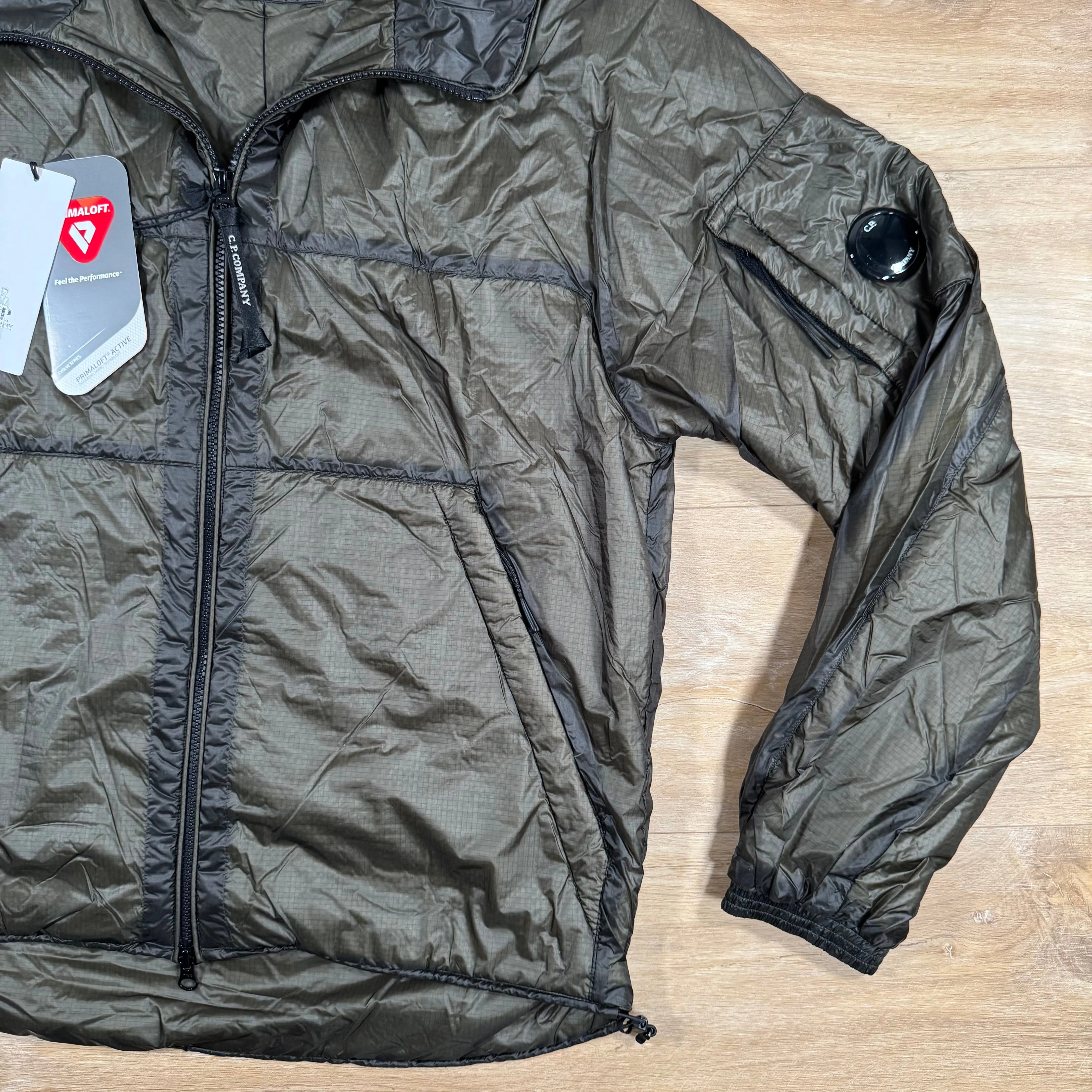 C.P. Company Nada Shell Lens Jacket in Grape Leaf